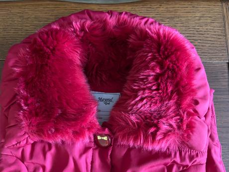 Rozkošná vesta mayoral s kožušinkovým golierom, mayoral,128