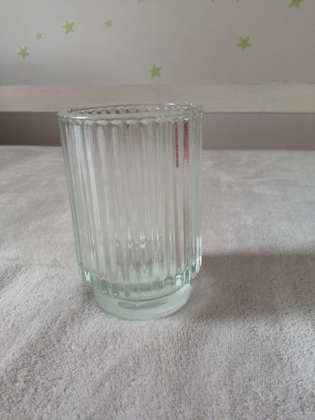 Svietnik na čajovú sviečku, 