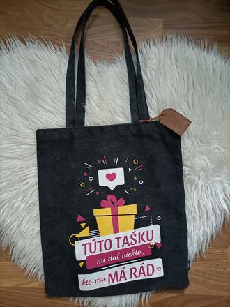 Krásna taška na plece,