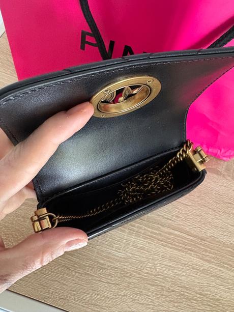 Plnko kabelka, pinko