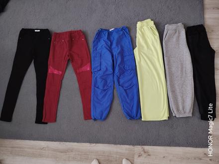 Dievčenské nohavice, 146