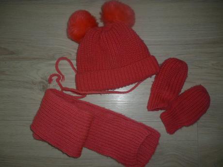 Ciapka s rukavicami, next,86