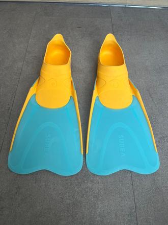 Plutvy subea decathlon 32/33, 