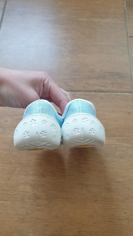 Trblietavé balerinky, 27