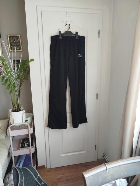 Nike tepláky, nike,l