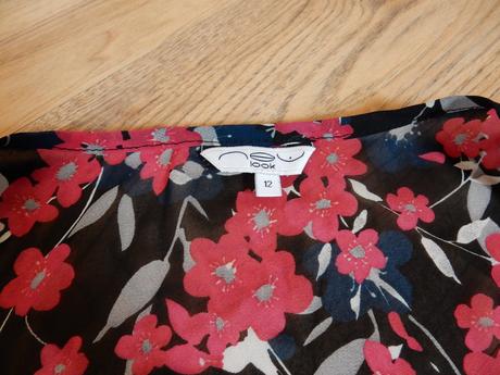 Bluzka kvietky, new look,m