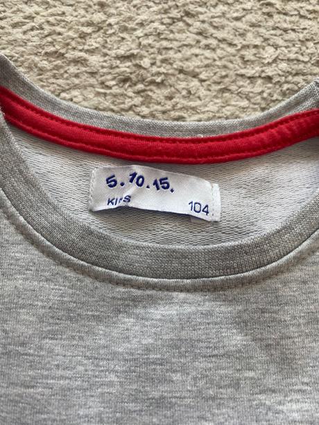 Teplákové šaty, 104