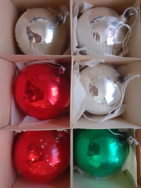 Stare vianocne ozdoby, retro, 