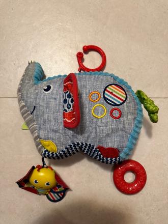 Sloník s aktivitami fisher price, 