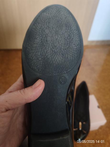 Balerinky, graceland,38