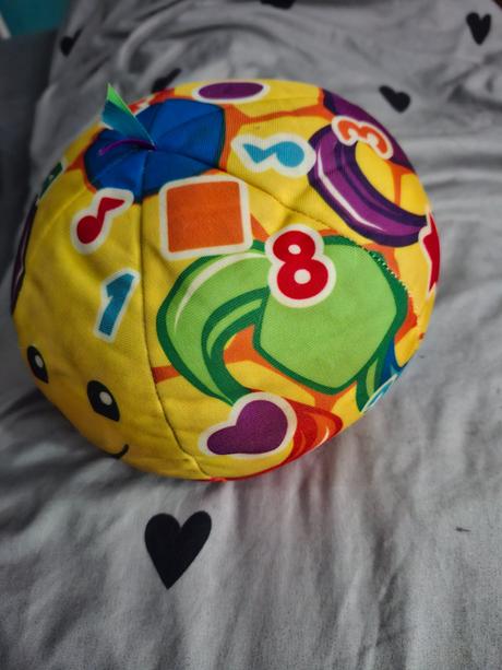 Knižky ,telefóny, hračky, 