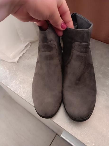 Dámske kotníkové čižmy, 42