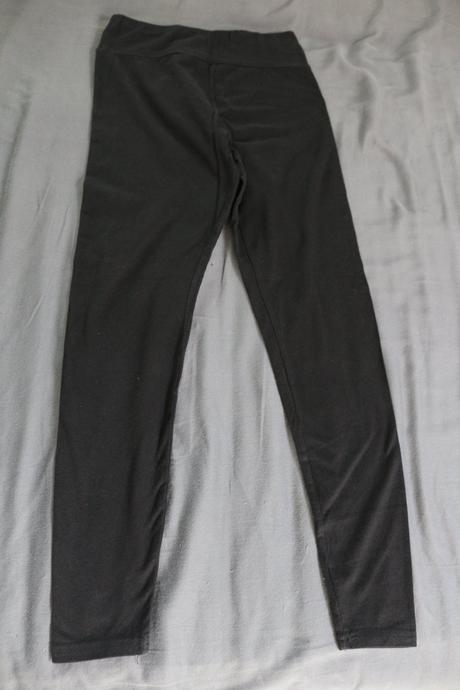 Čierne leginky, 152