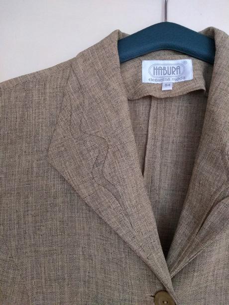 Sukňový kostým, 54