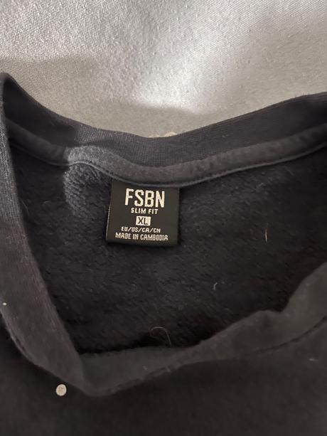 Balík pánskych mikín, m