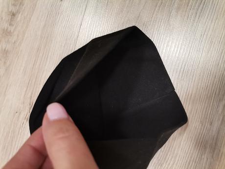 Uni čierna čiapka i love papa, 