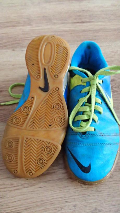 Halové tenisky v.33, nike,33