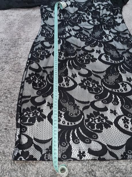 Spoločenské šaty 42, 42