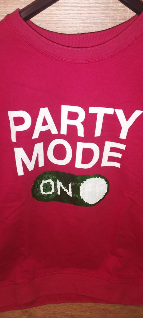 Štýlová mikina, 152