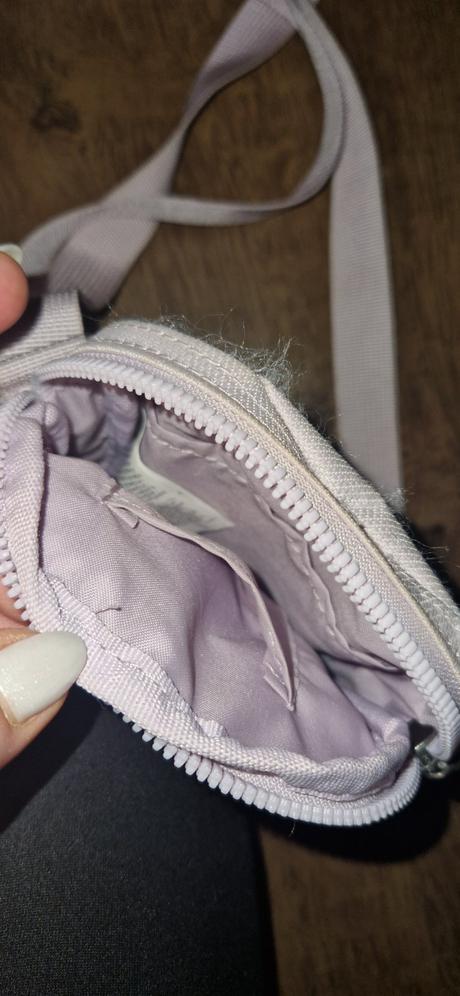 Taška na rameno, nike