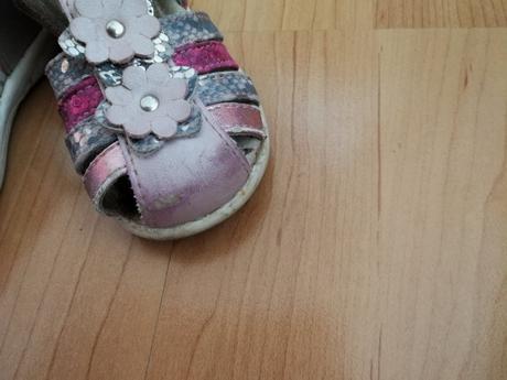 Dievčenské sandále, baťa,21