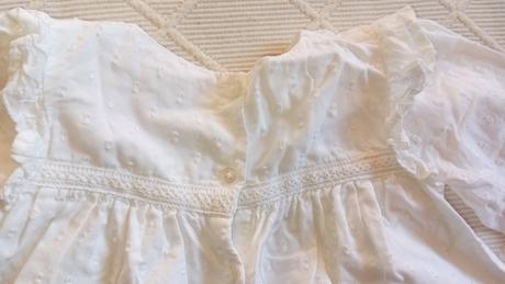 Krásna vyšívaná dievčenská súprava, next,86