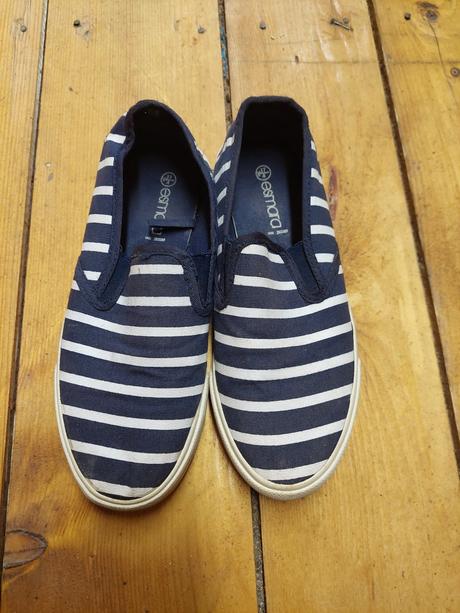 Dámske platenky, 37