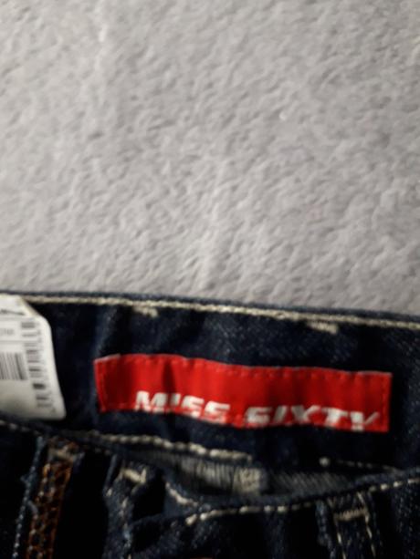 Rifle zn. miss sixty - č.104, 104