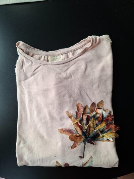 Predám dievčenské tričko veľ. 152 cm, 152