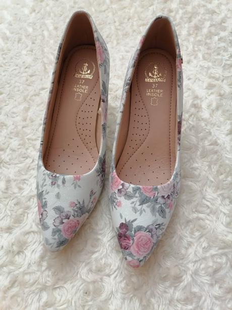 Spoločenské topánky, 37