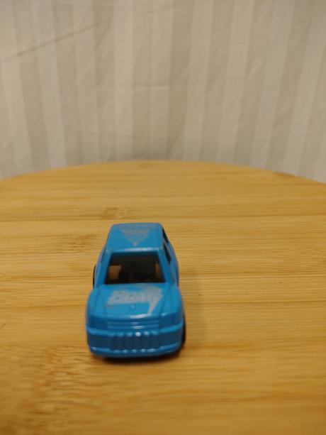Modré autíčko na zotrvačník, mini racer, 5 cm, 