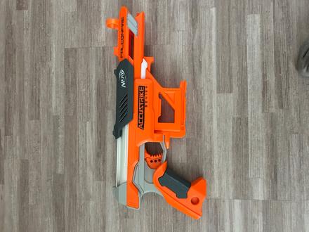 Nerf accustrike,