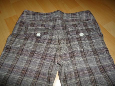 Pekné 3/4 nohavice, s