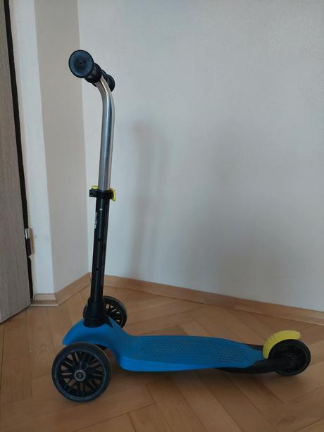 Predám elektrickú motorku na nabíjanie a kolobežku, 