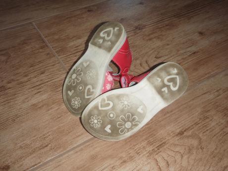 Sandálky baťa, baťa,26