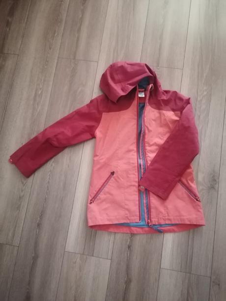 Bunda s mikinou, 140