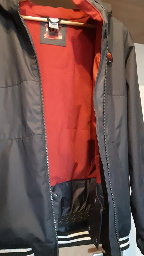 Lyziarska bunda, decathlon,164