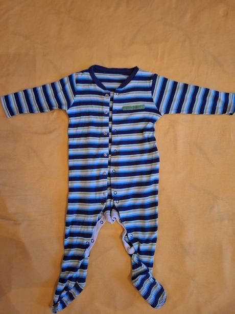 Pyzamka / overaly velkost 68, primark,68