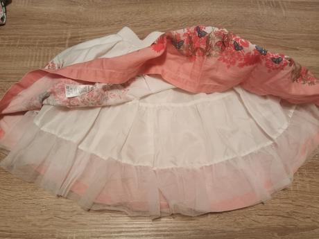 Sukňa so spodnickou, 98