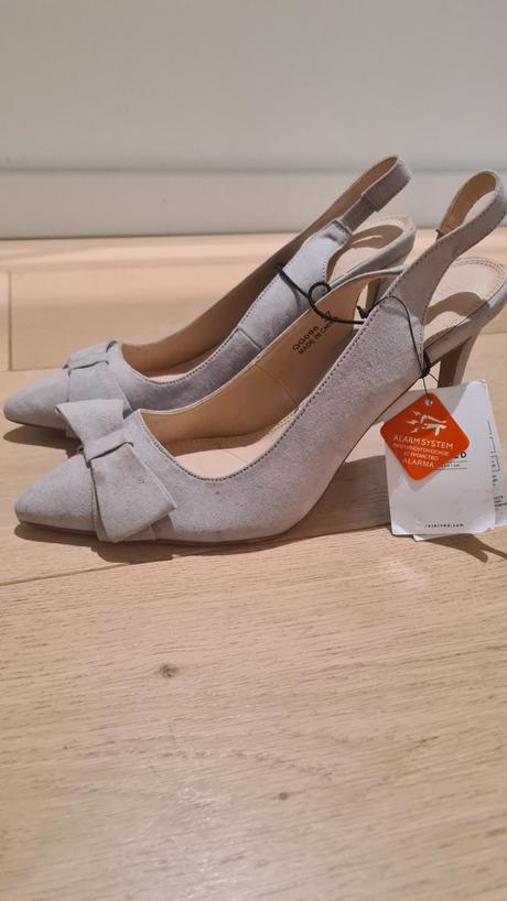 Lodičky, reserved,37