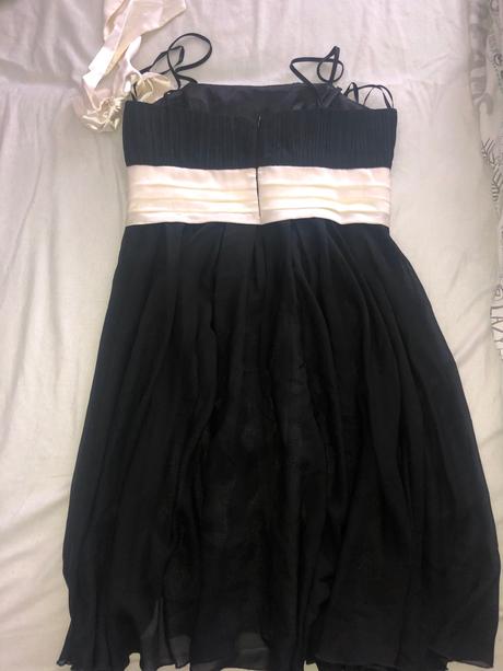 Spoločenské šaty, m