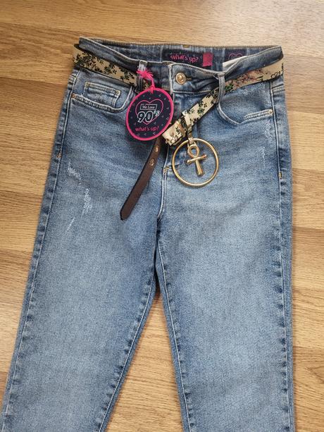 Nove rifle s opaskom a visackou 30, 30 / m