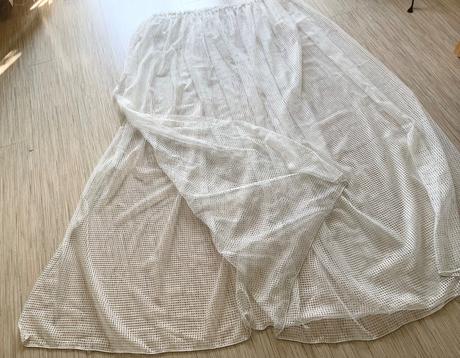 Pekná kockovana zaclona, 