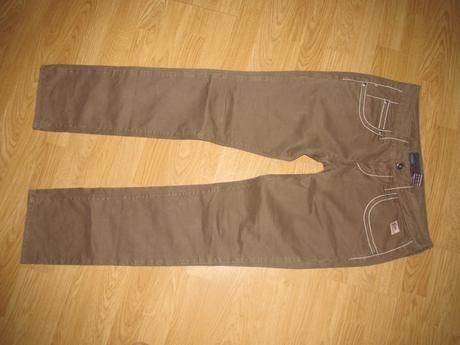 Kaki nohavice v. 44, 44