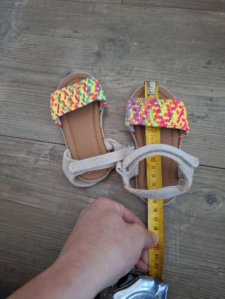 Farebné sandalky, primark,23
