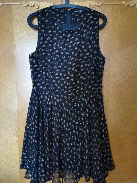 Letné šaty, 40