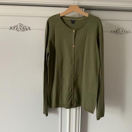 Svetrík kiabi č. 152, 12 rokov, 152