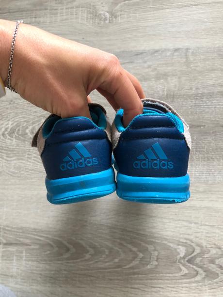 Tenisky adidas, adidas,23
