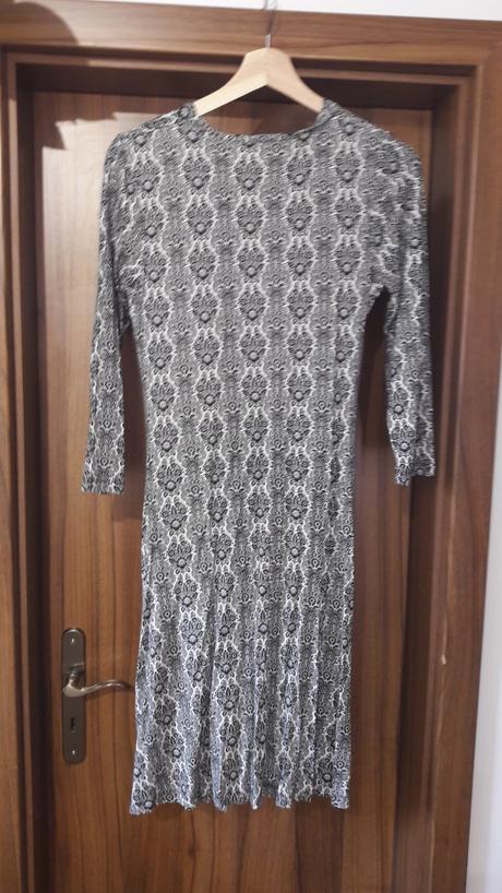 Elegantne saty prêt, 38