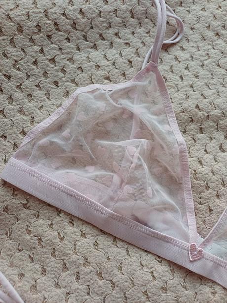 Krásny srdiečkový set spodného prádla, primark,l